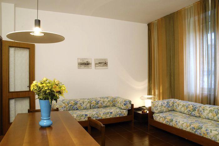 Apartmán Centro Residenziale Maestoso Viareggio Pokoj fotografie